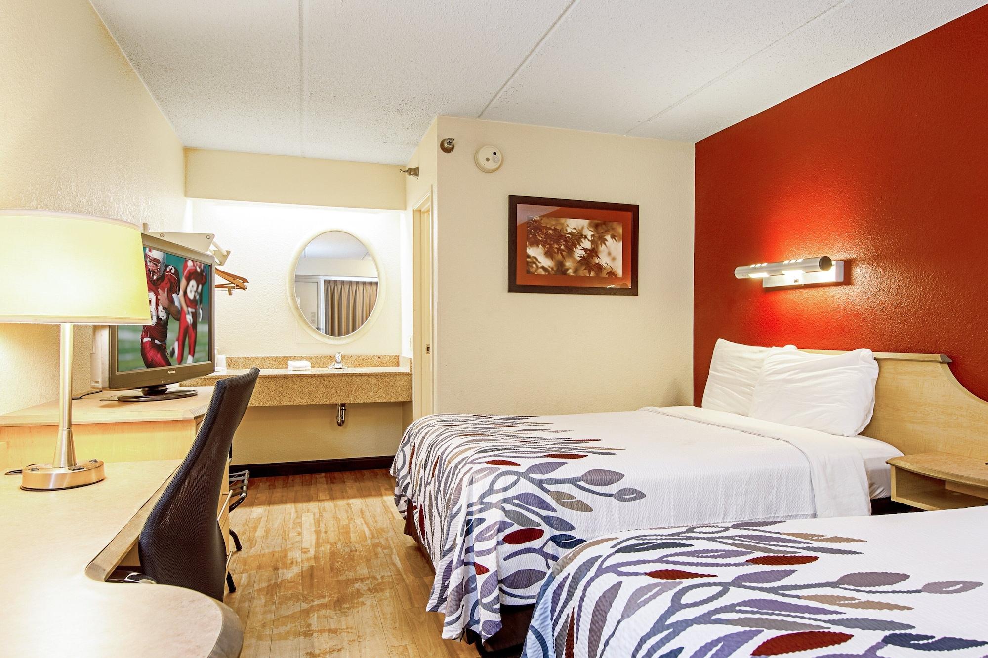Red Roof Inn North Charleston Coliseum Bagian luar foto