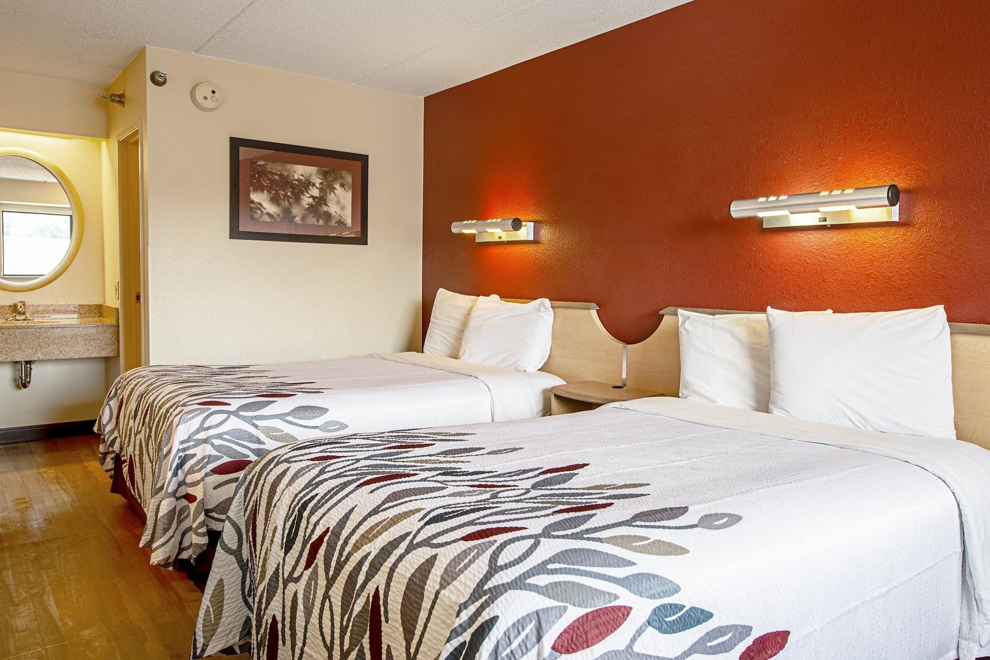 Red Roof Inn North Charleston Coliseum Bagian luar foto