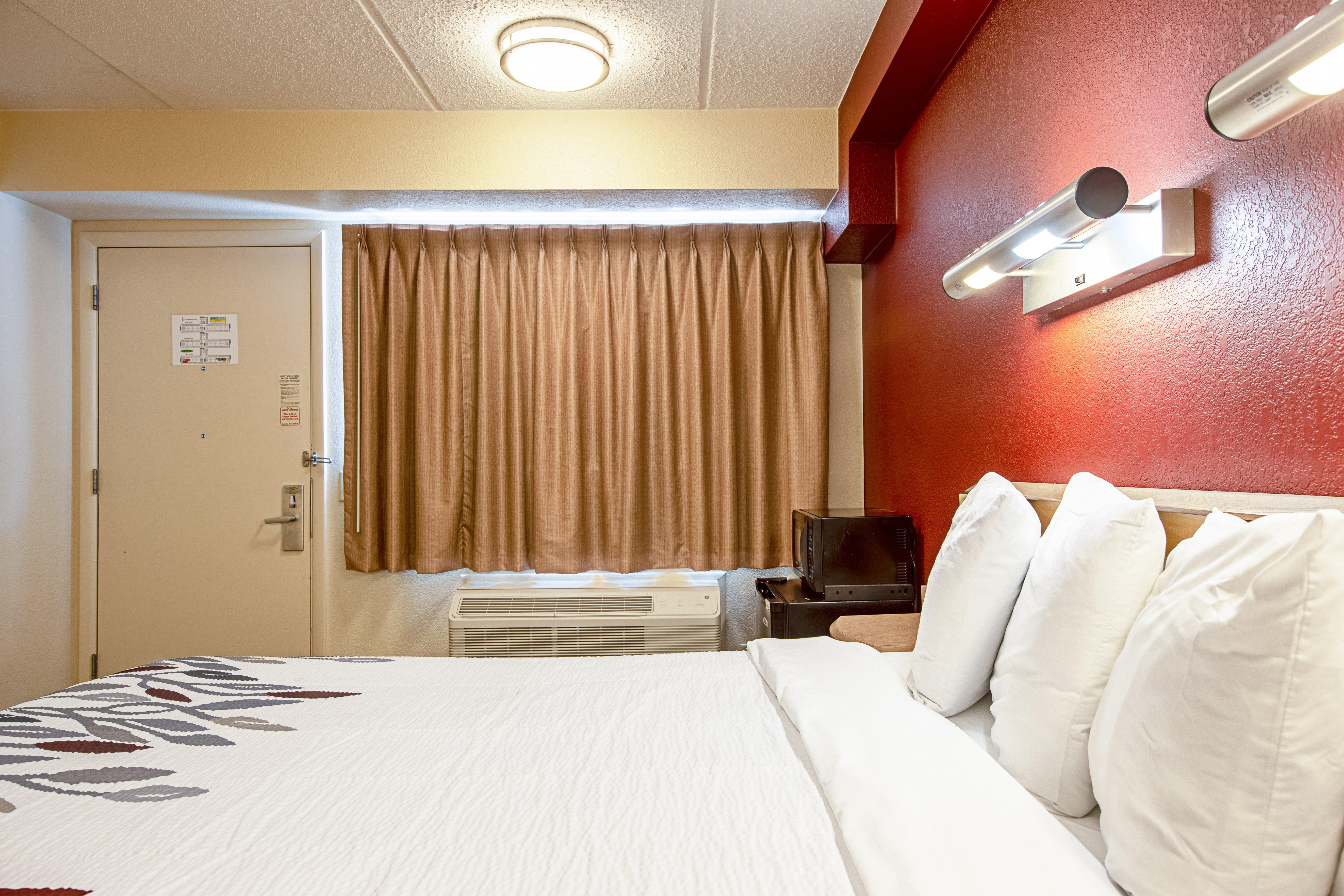 Red Roof Inn North Charleston Coliseum Bagian luar foto